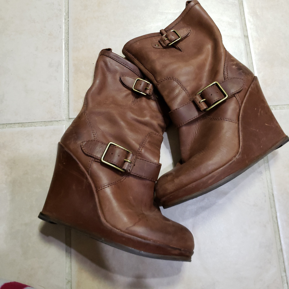 Lucky Brand Cognac Leather Wedge Bootie, sz 7.5
